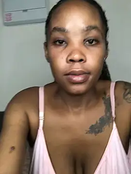 Nicole Liam  online show from January 2026 04:48:02 AM