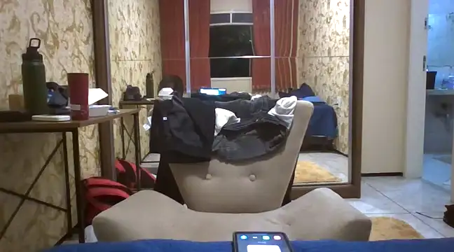 Snapshot of GermanxMD chatting on March 2025 03:01:02 AM GermanxMD online show from March 2025 03:01:02 AM