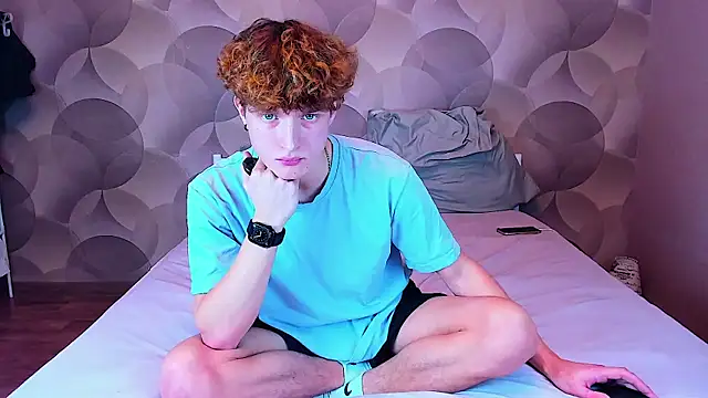 Ian Flor online show from December 2025 12:36:02 PM