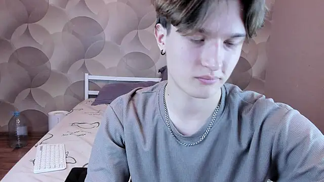 Ian Flor online show from April 2026 04:04:01 PM