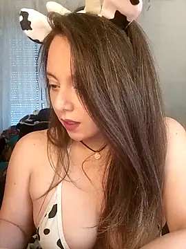 Snapshot of Kimiechanuwu chatting on October 2025 03:23:02 PM Kimiechanuwu online show from October 2025 03:23:02 PM