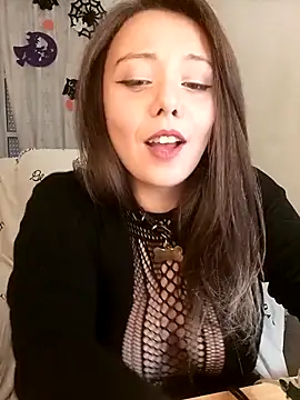 Snapshot of Kimiechanuwu chatting on October 2025 05:02:02 PM Kimiechanuwu online show from October 2025 05:02:02 PM