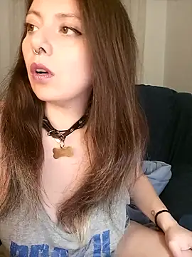 Snapshot of Kimiechanuwu chatting on November 2025 07:10:01 PM Kimiechanuwu online show from November 2025 07:10:01 PM