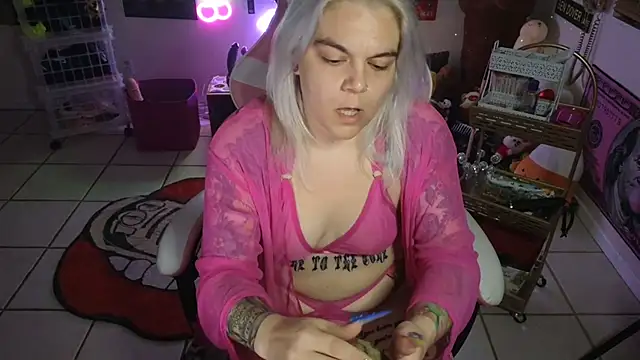 CherryBombBomb online show from January 2025 06:56:01 AM