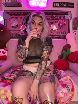 CherryBombBomb online show from February 2025 05:47:01 AM