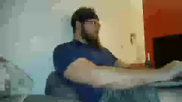 Snapshot of dikdowndaddy chatting on December 2024 08:30:02 AM dikdowndaddy online show from December 2024 08:30:02 AM