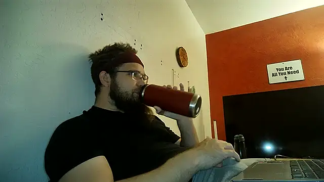 Snapshot of dikdowndaddy chatting on December 2024 06:11:01 AM dikdowndaddy online show from December 2024 06:11:01 AM