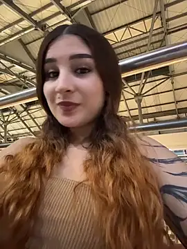 Mon Cherry online show from February 2026 01:21:02 AM