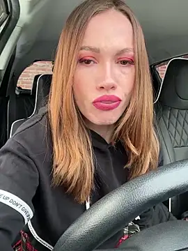 Snapshot of LavenderHot chatting on December 2024 07:41:01 AM LavenderHot online show from December 2024 07:41:01 AM