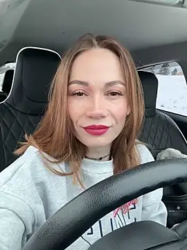 Snapshot of LavenderHot chatting on January 2025 03:53:01 AM LavenderHot online show from January 2025 03:53:01 AM