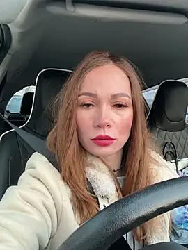 Snapshot of LavenderHot chatting on January 2025 03:26:01 AM LavenderHot online show from January 2025 03:26:01 AM