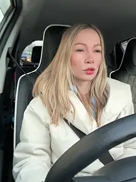 Snapshot of LavenderHot chatting on February 2025 02:15:01 AM LavenderHot online show from February 2025 02:15:01 AM