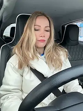 Snapshot of LavenderHot chatting on February 2025 02:38:02 AM LavenderHot online show from February 2025 02:38:02 AM