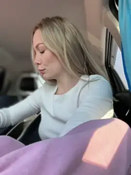 Snapshot of LavenderHot chatting on March 2025 05:29:02 AM LavenderHot online show from March 2025 05:29:02 AM