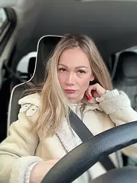 Snapshot of LavenderHot chatting on March 2025 02:16:02 AM LavenderHot online show from March 2025 02:16:02 AM