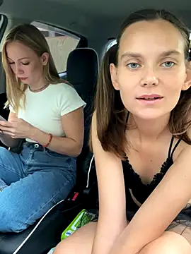 Snapshot of LavenderHot chatting on September 2025 02:33:01 AM LavenderHot online show from September 2025 02:33:01 AM