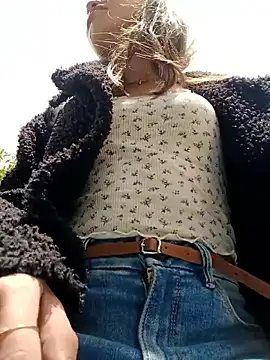 Violeta 12- online show from April 2026 05:06:01 PM