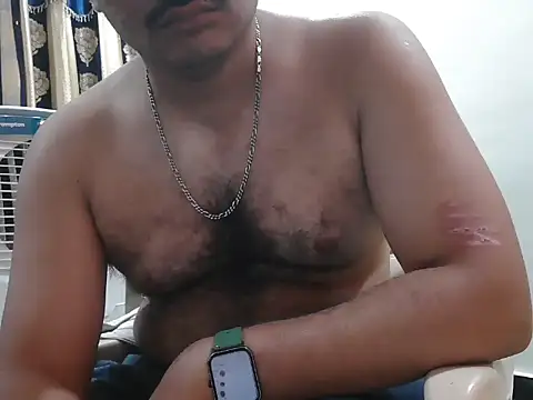 naughtymike0007 online show from February 2026 04:19:02 PM