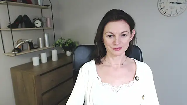 VivianWILD online show from January 2025 06:03:02 PM