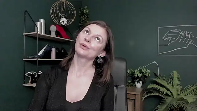 VivianWILD online show from February 2026 07:01:01 AM