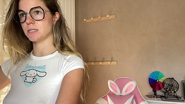 lucie mehott online show from September 2025 09:14:02 AM