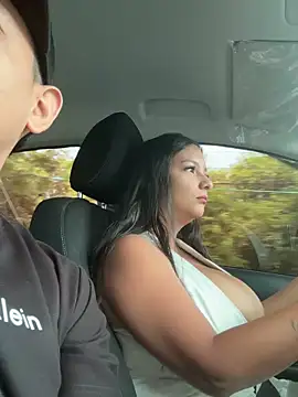 loreth J online show from November 2025 04:06:01 PM