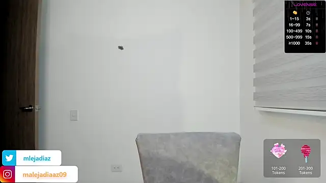 MalejaDiaz  online show from December 2024 06:46:02 PM