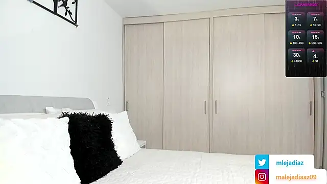 MalejaDiaz  online show from January 2025 05:02:01 PM