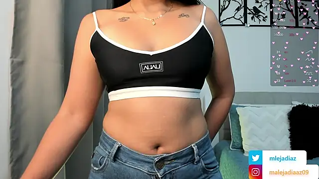 MalejaDiaz  online show from February 2025 08:30:02 PM