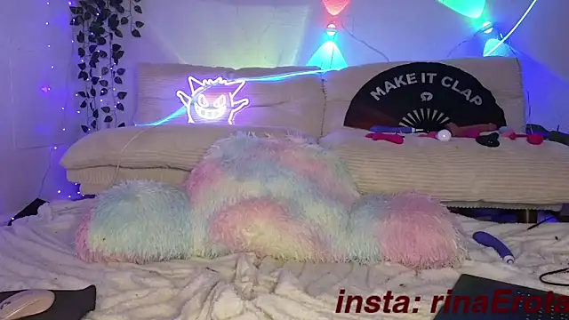 Snapshot of yummyrina chatting on October 2025 02:07:02 PM yummyrina online show from October 2025 02:07:02 PM