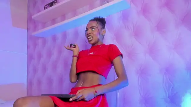 Hilary-banks online show from March 2025 08:00:01 AM