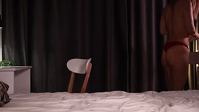 AnnittaStar online show from December 2024 01:43:01 AM