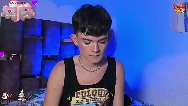 Snapshot of Angelo_018 chatting on December 2024 03:37:01 AM Angelo 018 online show from December 2024 03:37:01 AM