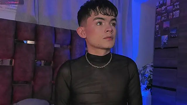 Snapshot of Angelo_018 chatting on January 2025 06:35:01 AM Angelo 018 online show from January 2025 06:35:01 AM