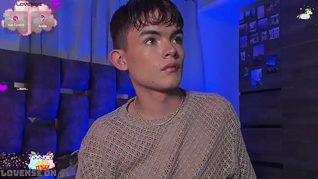 Snapshot of Angelo_018 chatting on March 2025 03:34:01 AM Angelo 018 online show from March 2025 03:34:01 AM