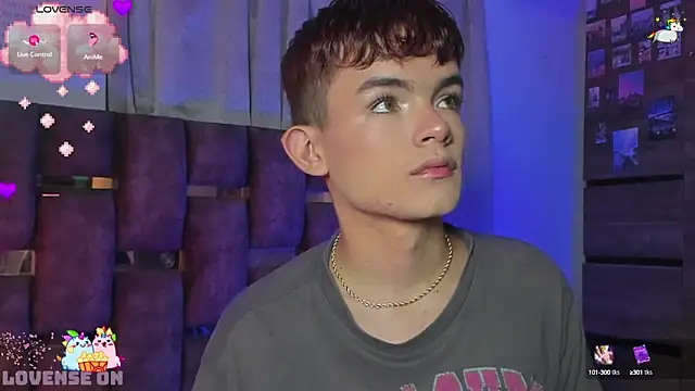 Snapshot of Angelo_018 chatting on March 2025 07:58:02 AM Angelo 018 online show from March 2025 07:58:02 AM