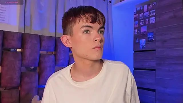 Snapshot of Angelo_018 chatting on March 2025 06:21:02 AM Angelo 018 online show from March 2025 06:21:02 AM