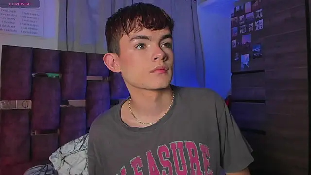 Snapshot of Angelo_018 chatting on March 2025 07:20:02 AM Angelo 018 online show from March 2025 07:20:02 AM