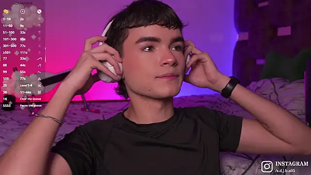 Snapshot of Angelo_018 chatting on October 2025 07:00:02 AM Angelo 018 online show from October 2025 07:00:02 AM