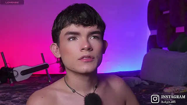 Snapshot of Angelo_018 chatting on November 2025 07:08:02 AM Angelo 018 online show from November 2025 07:08:02 AM