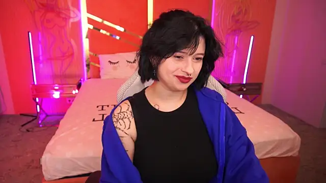 Miki Kivi online show from March 2025 09:27:01 PM