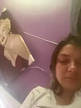 itzcheyduh online show from October 2025 12:50:01 PM