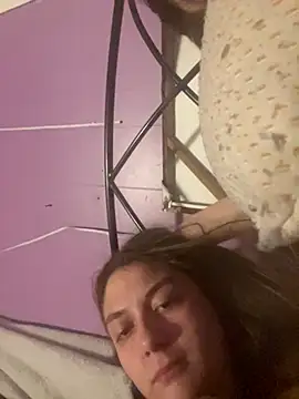 itzcheyduh online show from November 2025 06:24:02 AM