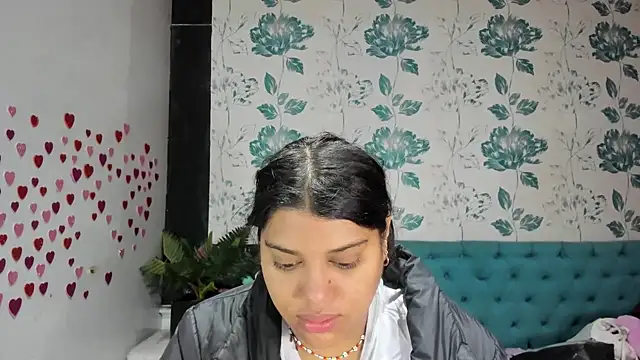 LindaBreeS online show from March 2025 02:21:02 PM