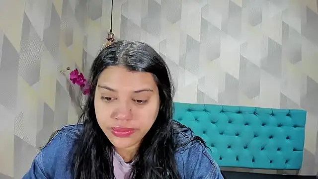 LindaBreeS online show from October 2025 01:09:01 PM