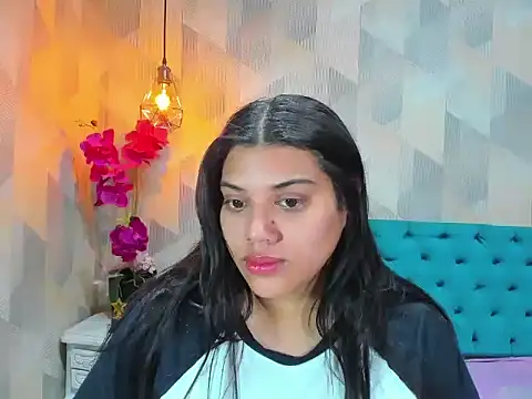 LindaBreeS online show from November 2025 10:07:02 PM