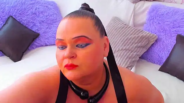 MilanaBiegert online show from February 2025 12:38:02 PM