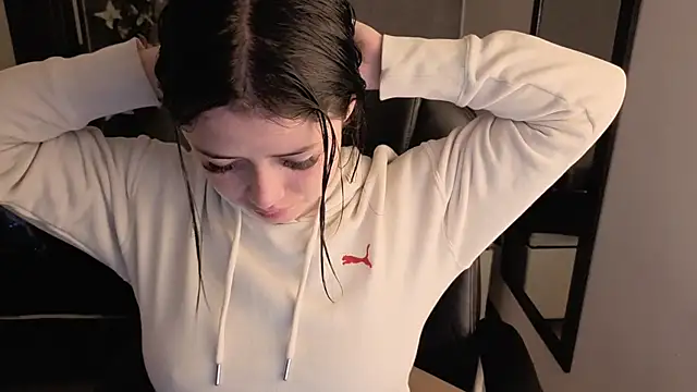 almma shy online show from November 2025 02:38:01 PM