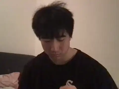 jungcock3210 online show from February 2025 04:57:02 AM