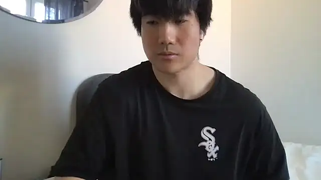 jungcock3210 online show from March 2025 01:36:01 PM